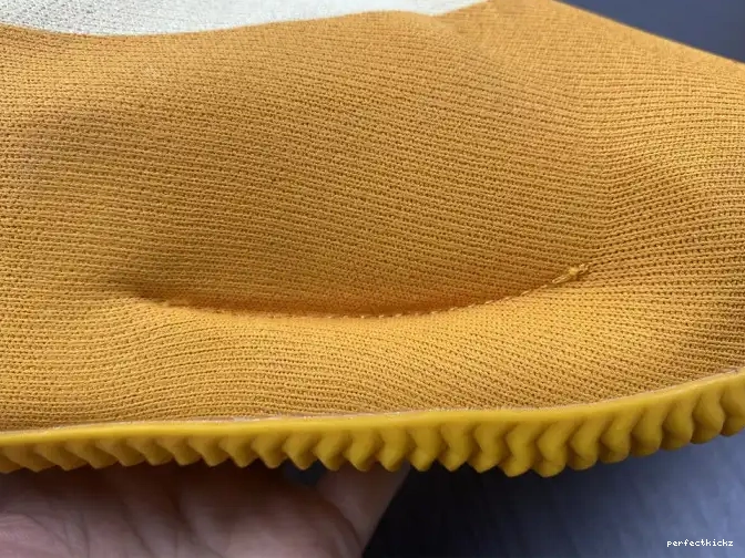 GW5353 Sulfur Knit Adidas RNR Yeezy 0613